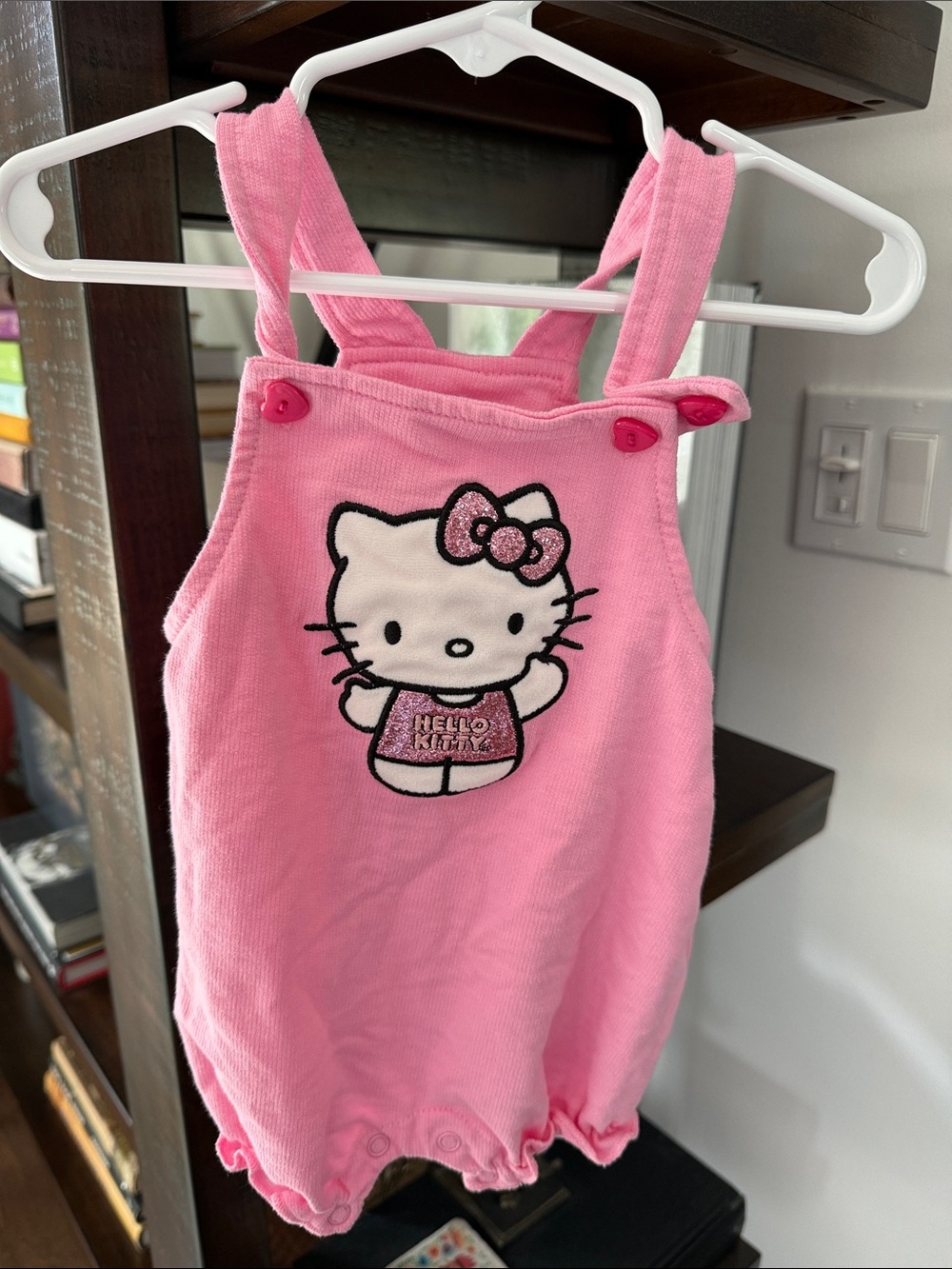 Hello kitty 9m romper like new